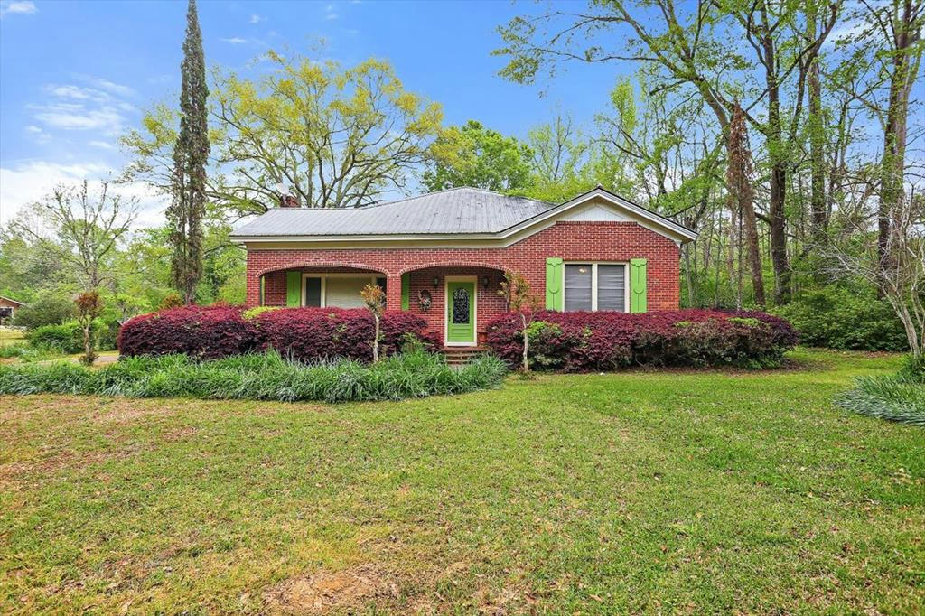 639 LEE AVE, MONTICELLO, MS 39654, photo 1 of 33