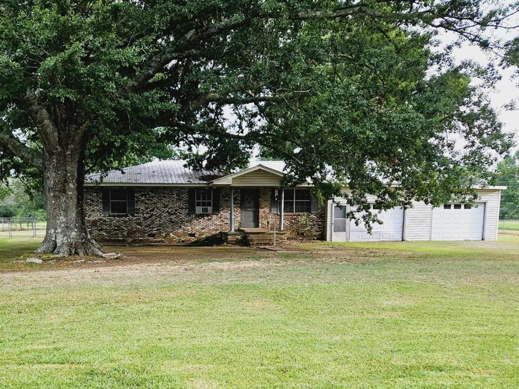 955 MACEDONIA RD NW, BROOKHAVEN, MS 39601, photo 1 of 26