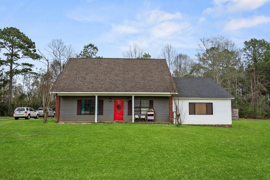 169 NEW RIVER RD, TYLERTOWN, MS 39667, photo 1 of 32