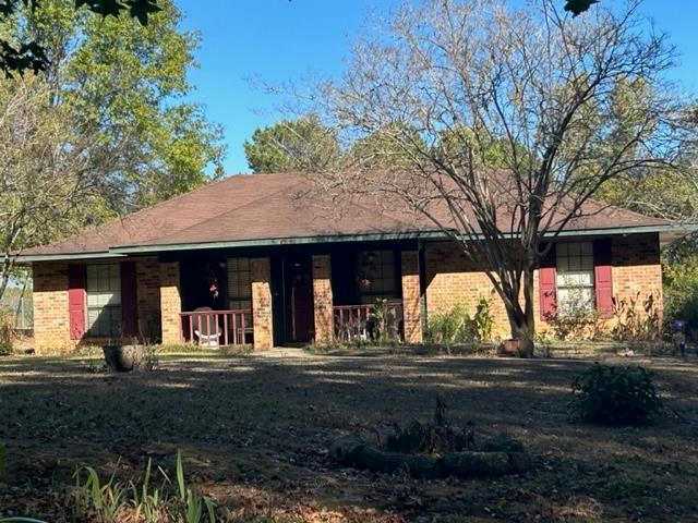 945 BUSY CORNER RD, GLOSTER, MS 39638, photo 1 of 37